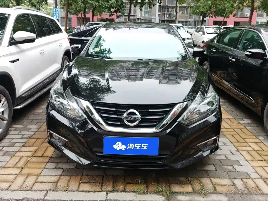 Nissan Teana 2018