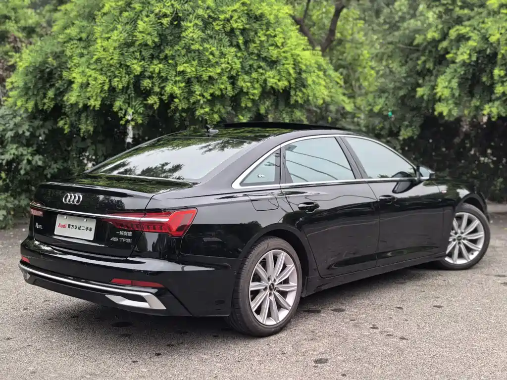 Audi A6L 2023 — фото 6