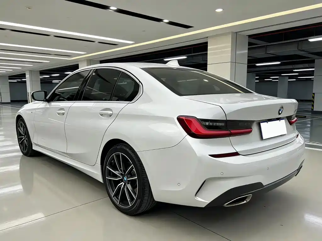 BMW 3 Series 2020