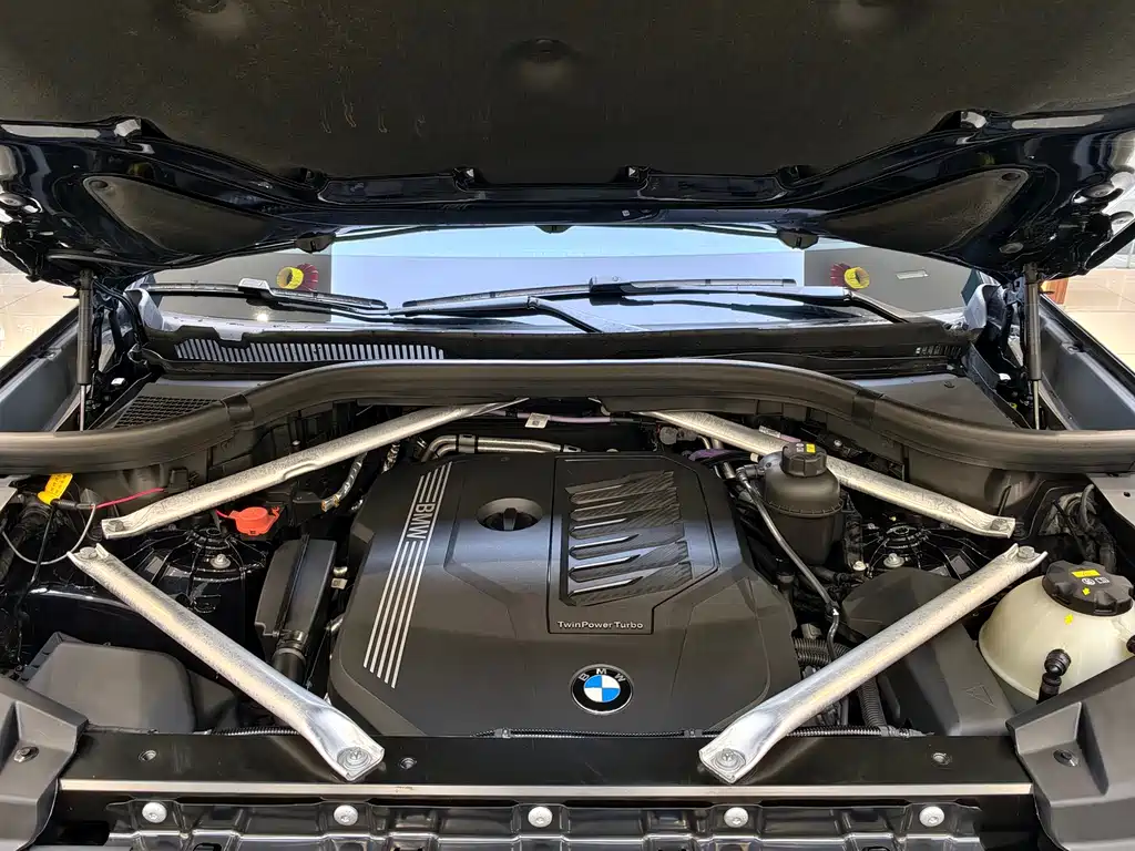 BMW X6 2022 — фото 17
