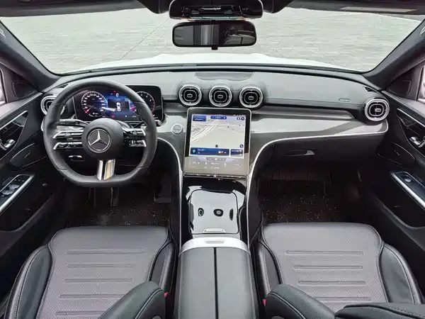 Mercedes-Benz C-Class 2021