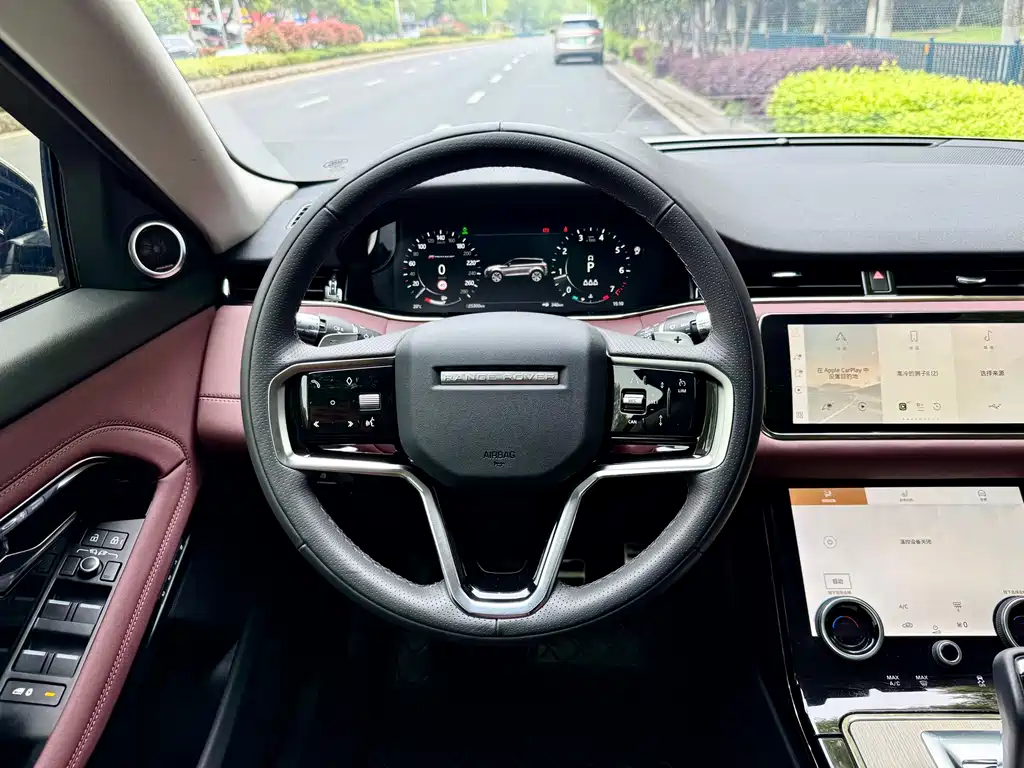 Land Rover Evoque 2022 — фото 9