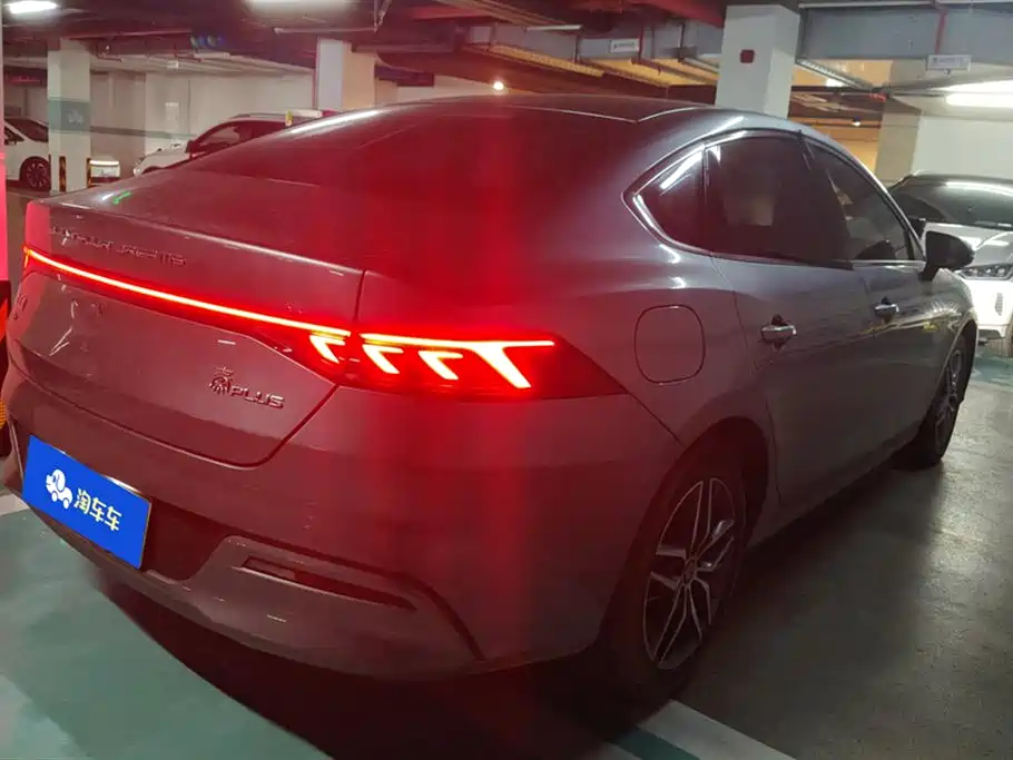 BYD Qin PLUS 2022 — фото 3