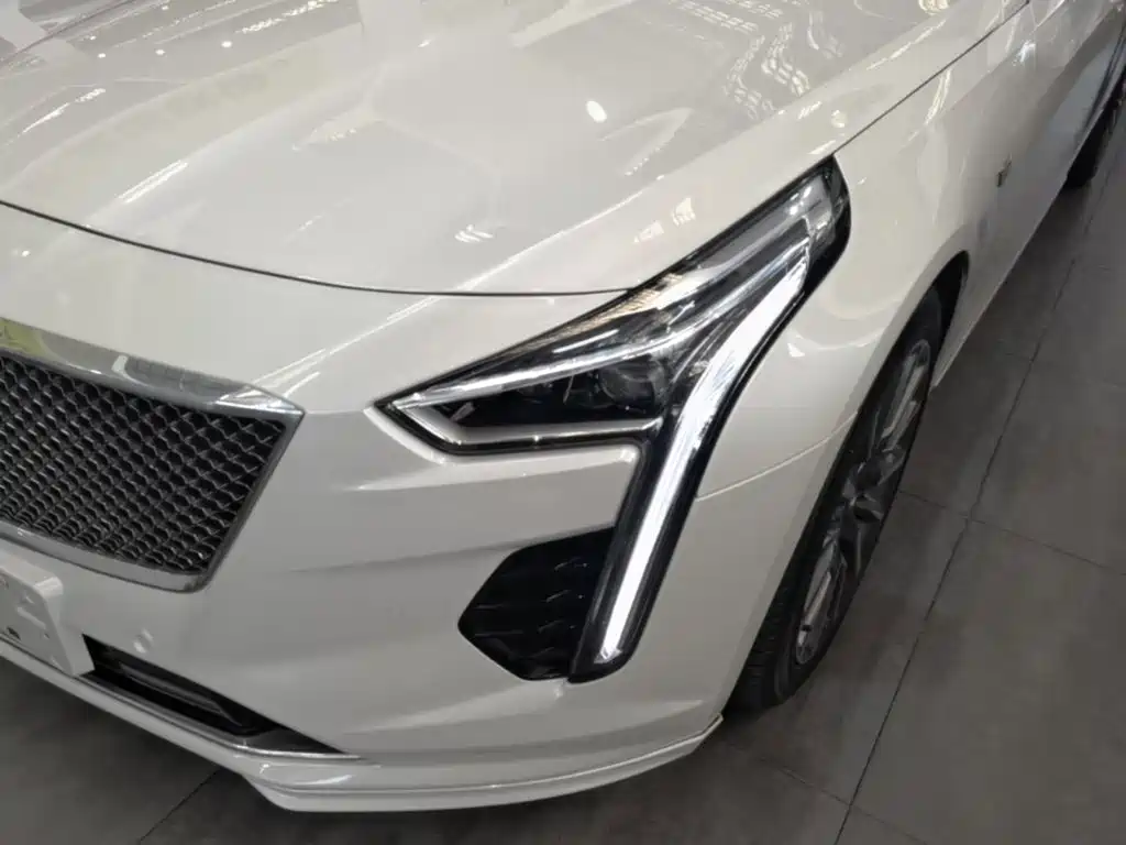 Cadillac CT6 2023 — фото 24