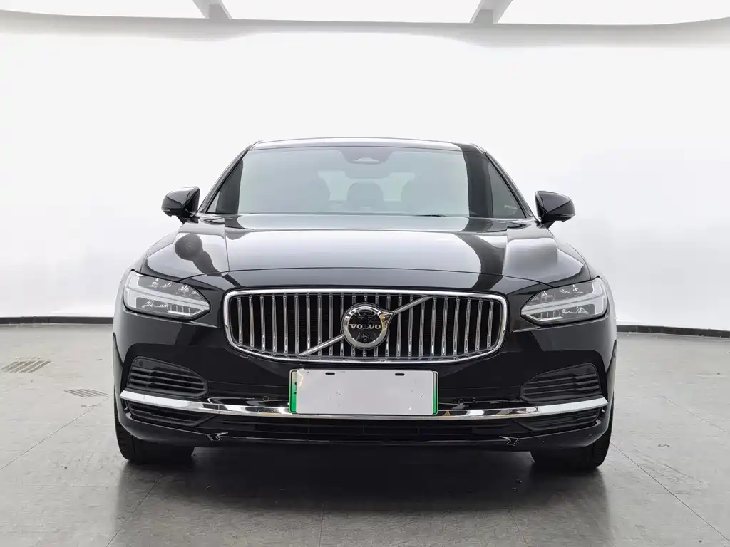 Volvo S90 PHEV 2024
