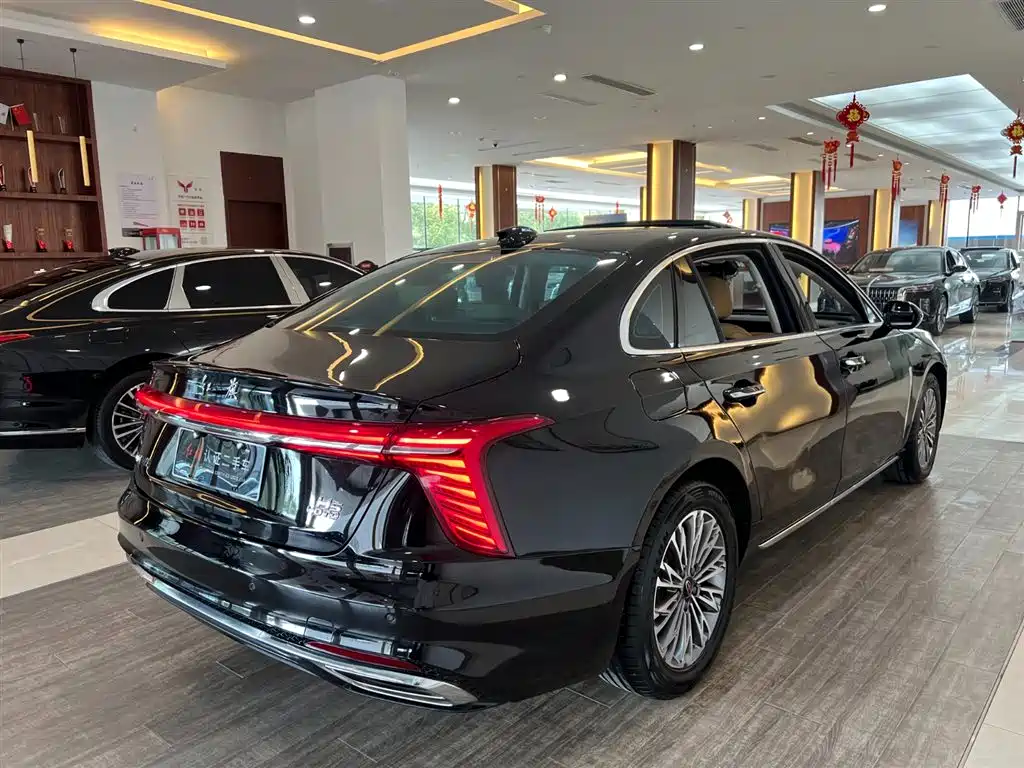 Hongqi H5 2022 — фото 2
