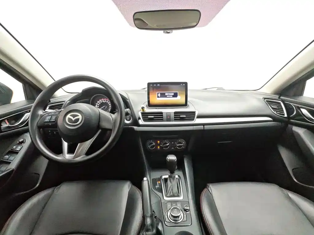 Mazda 3 Axela 2016