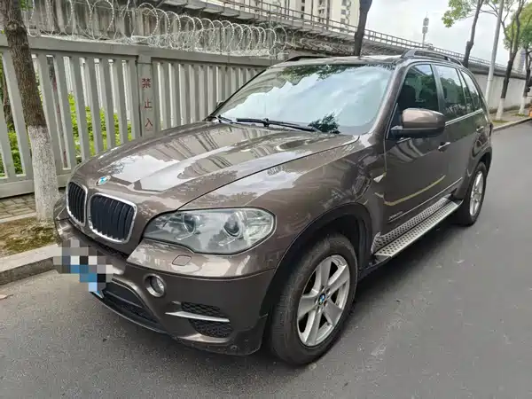 BMW X5 2011