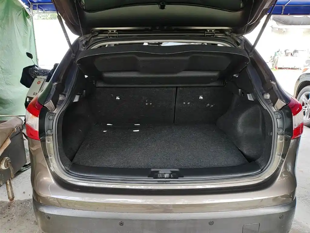 Nissan Qashqai 2017 — фото 19