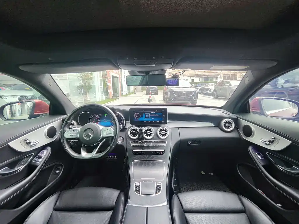 Mercedes-Benz C-Class 2019 — фото 9