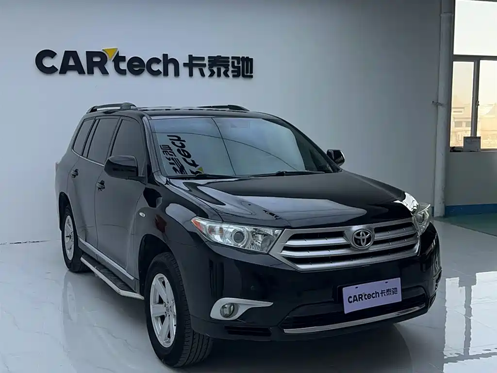 Toyota Highlander 2015 — фото 2