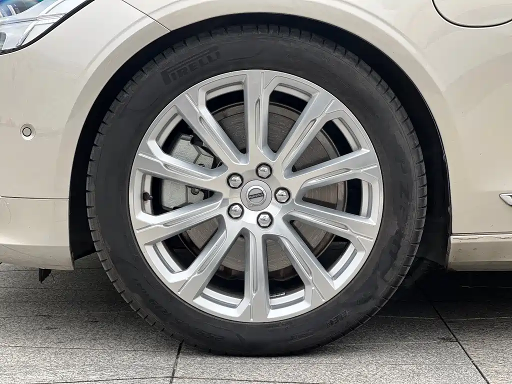 Volvo S90 PHEV 2019 — фото 8