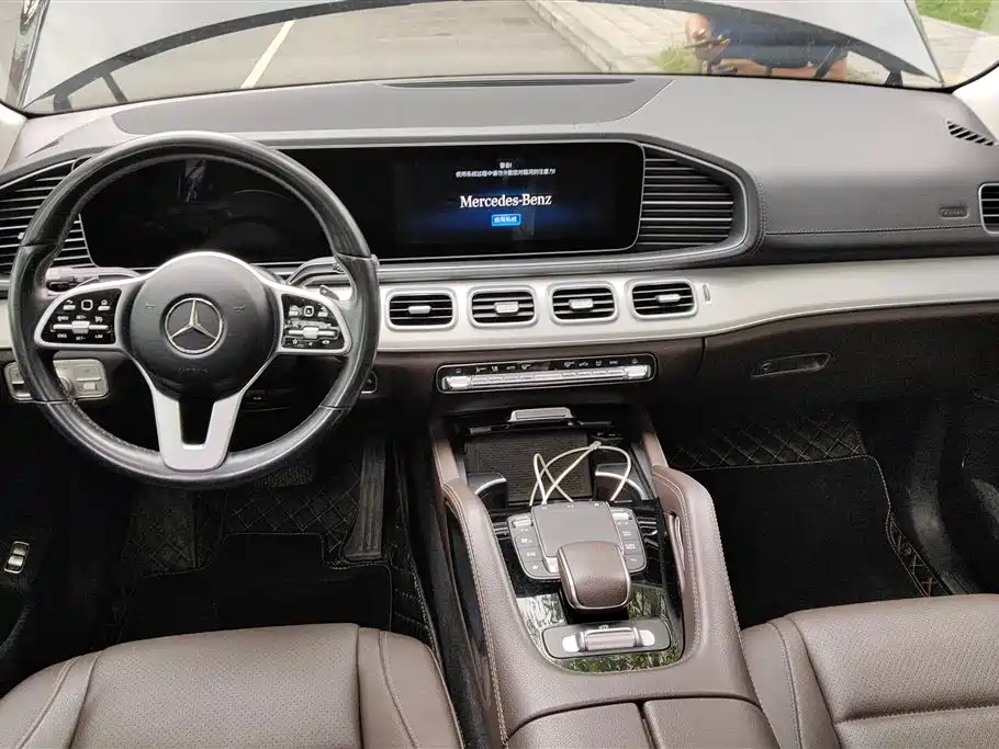 Mercedes-Benz GLE 2021 — фото 12