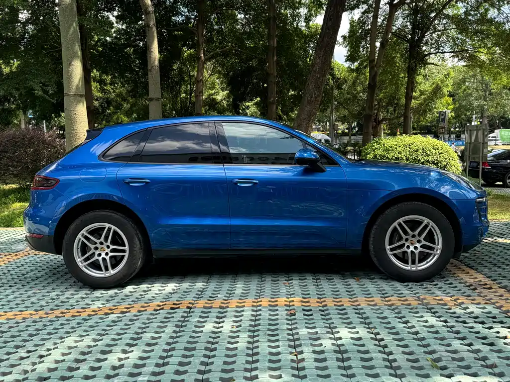 Porsche Macan 2016 — фото 4
