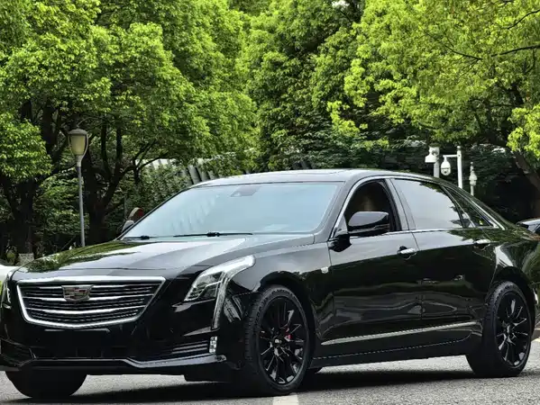 Cadillac CT6 2016