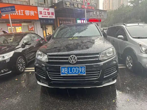 Volkswagen Touareg 2014