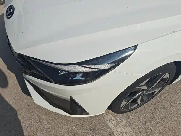 Hyundai Elantra 2023