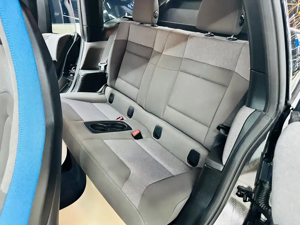 BMW i3 2019 — фото 28