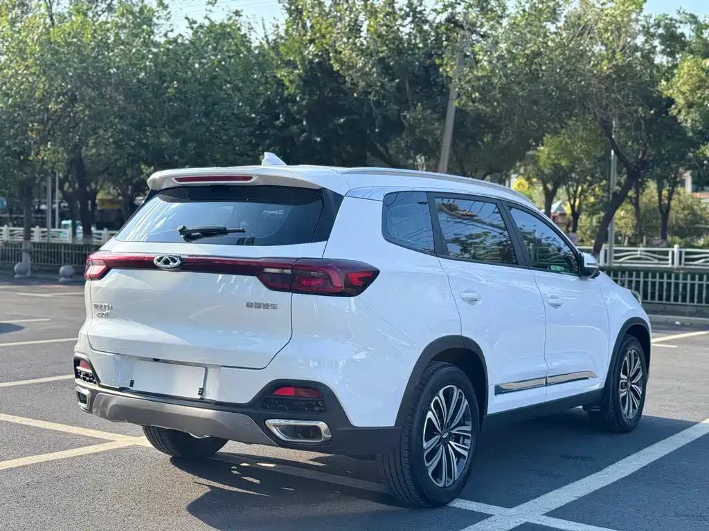 Chery Tiggo 8 2021 — фото 13
