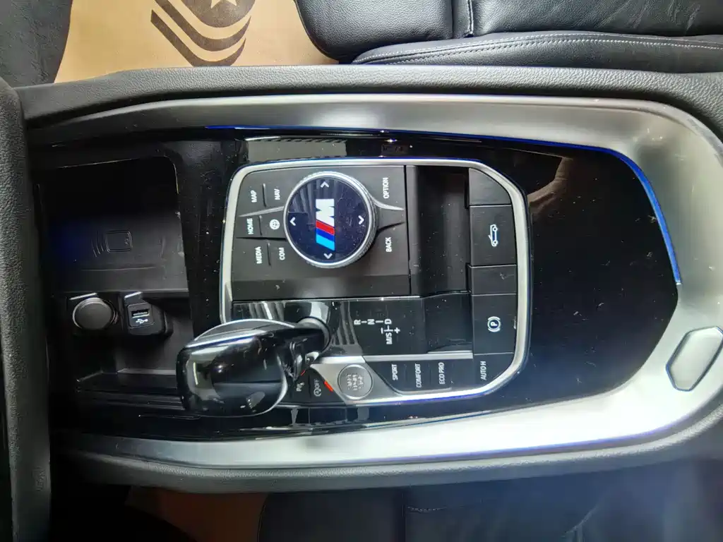 BMW Z4 2021 — фото 15