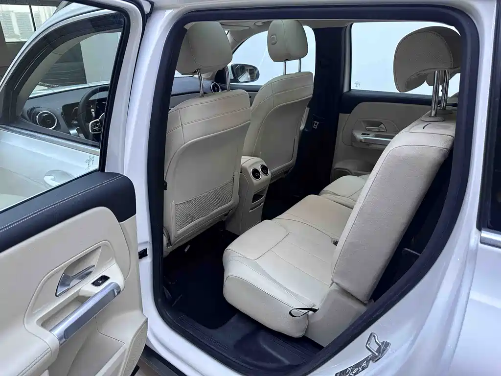 Mercedes-Benz GLB 2021 — фото 10