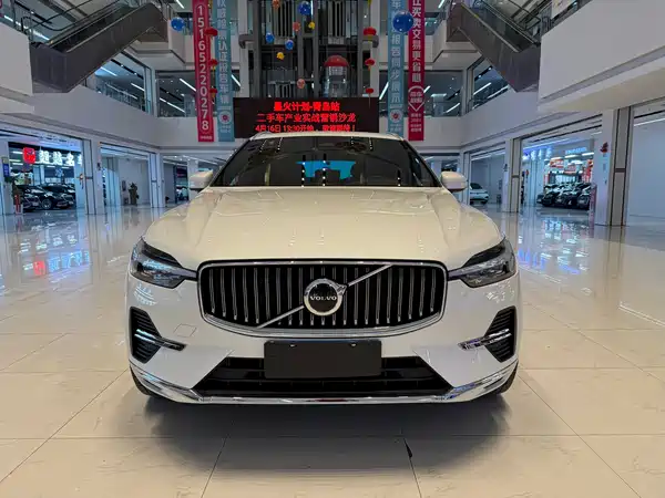 Volvo XC60 2024