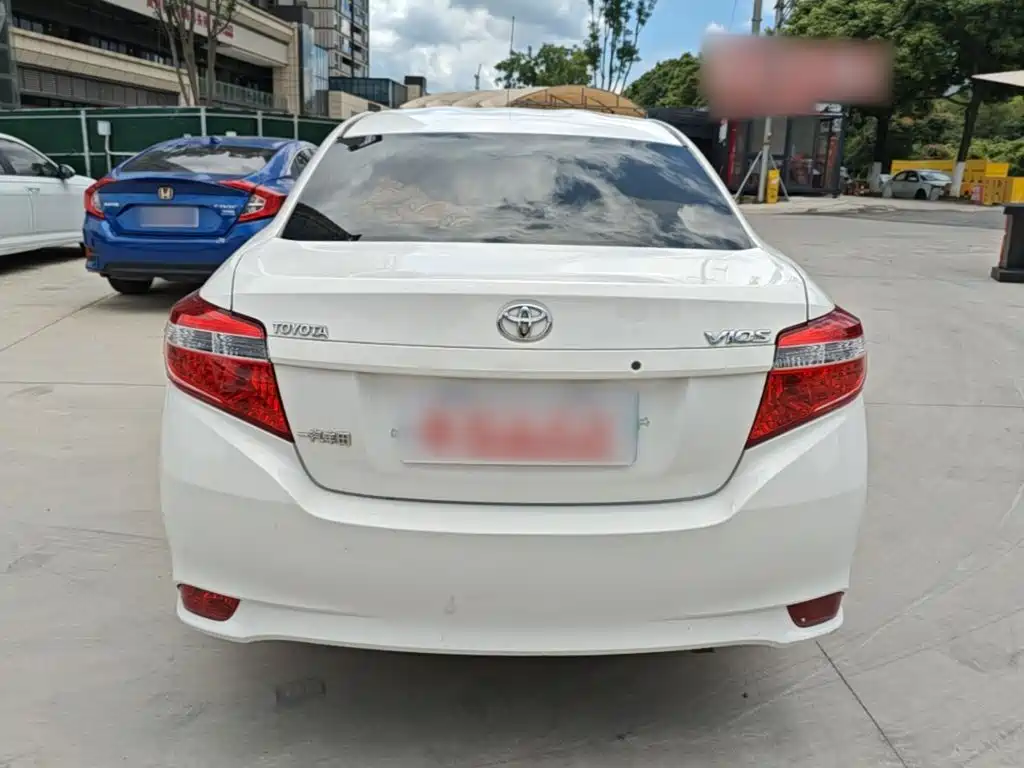 Toyota Vios 2015