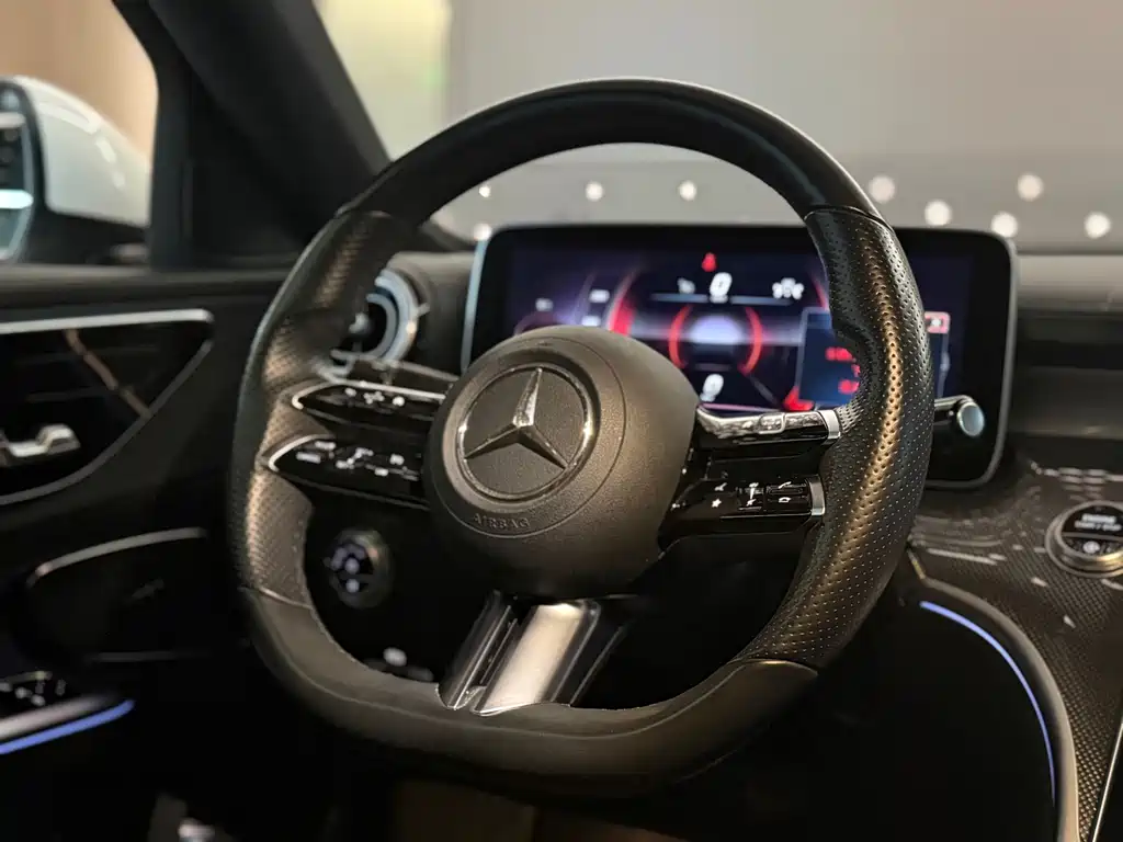 Mercedes-Benz C-Class 2021 — фото 10