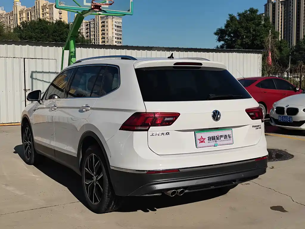 Volkswagen Tiguan L 2020 — фото 6