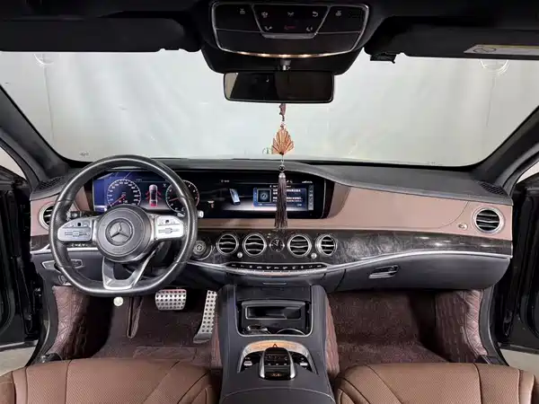 Mercedes-Benz S-Class 2018