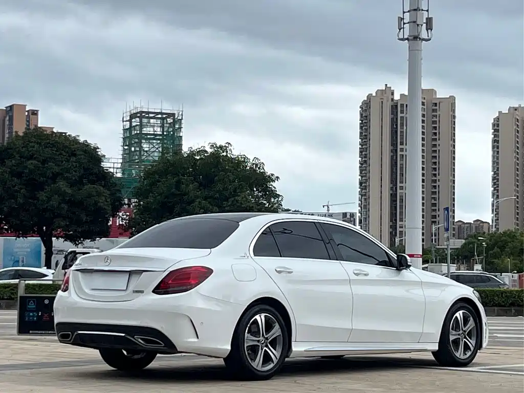 Mercedes-Benz C-Class 2020 — фото 7
