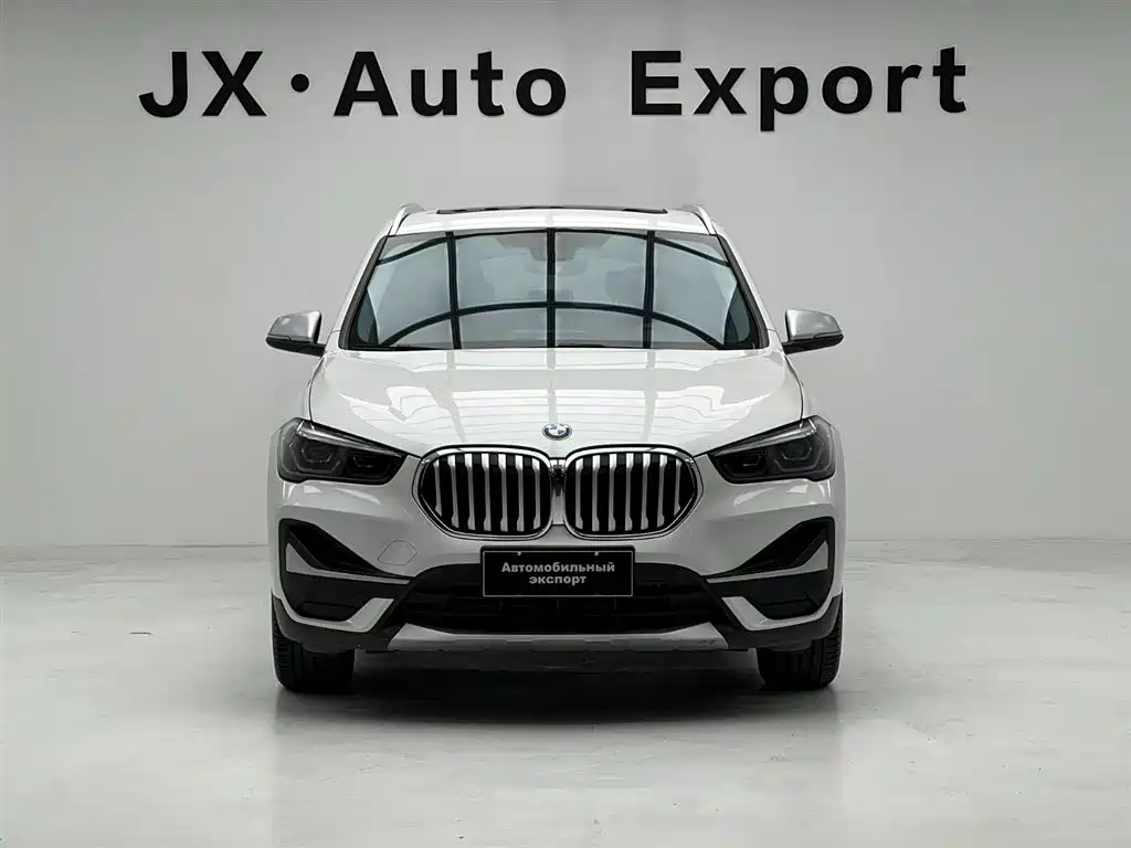 BMW X1 2022 — фото 2