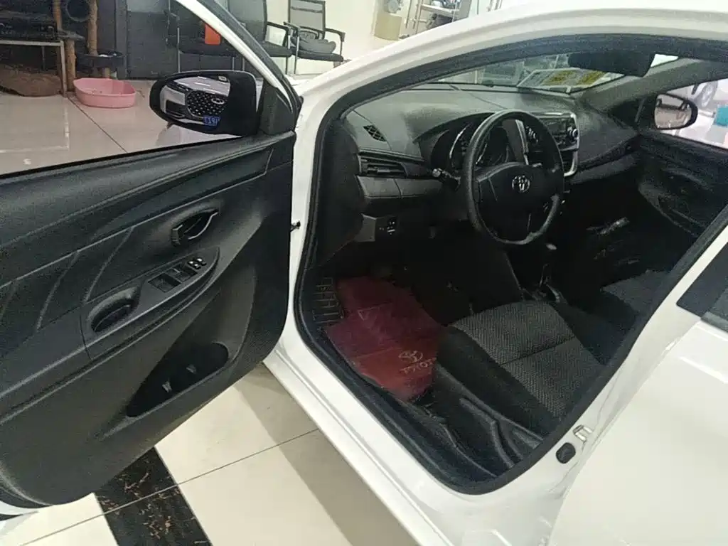 Toyota Vios FS 2019 — фото 16