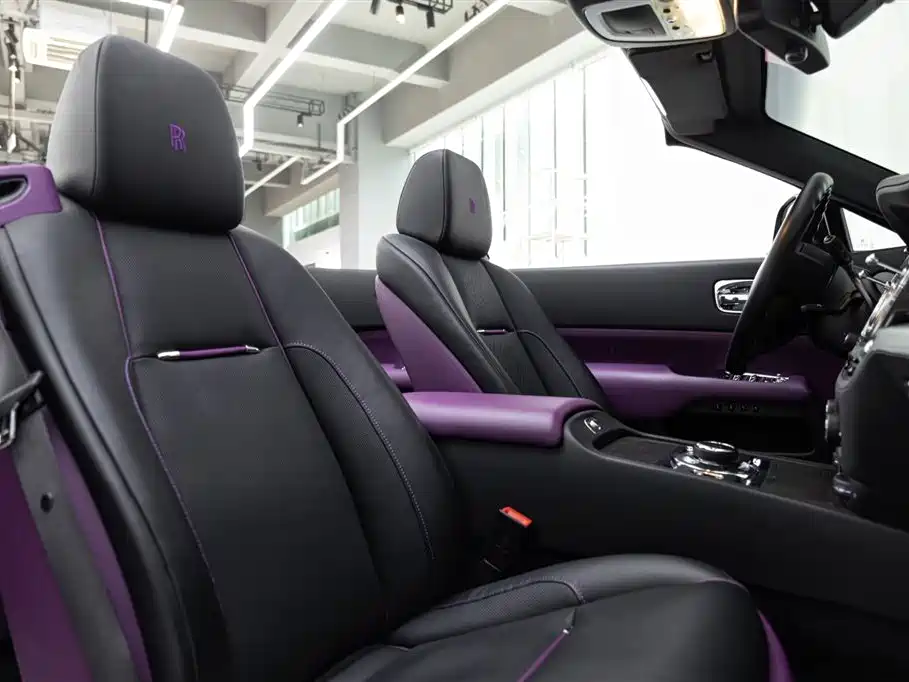 Rolls-Royce Dawn 2019 — фото 15