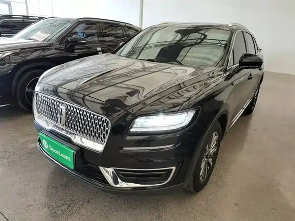 Lincoln Nautilus 2020