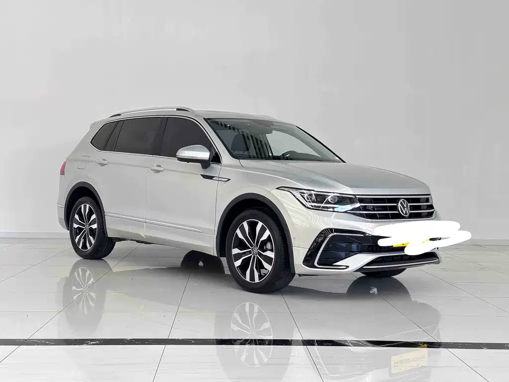 Volkswagen Tiguan L 2022 — фото 3