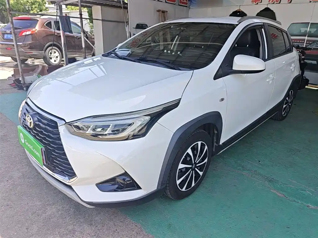 Toyota Yaris L 2020 — фото 2