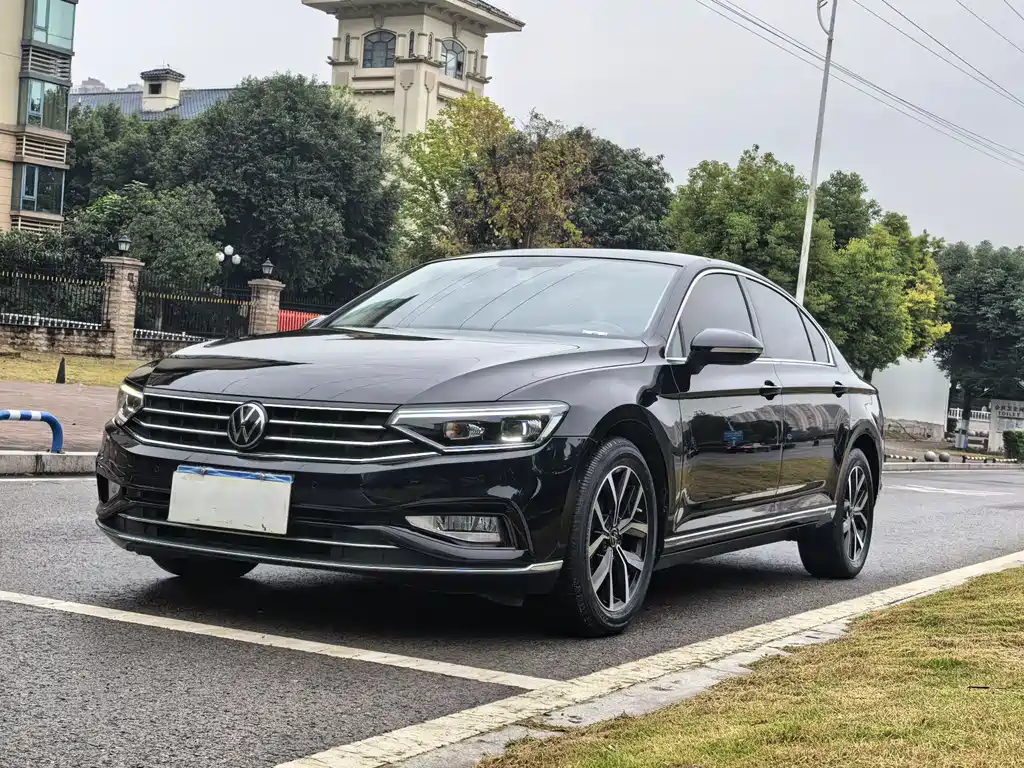 Volkswagen Magotan 2022