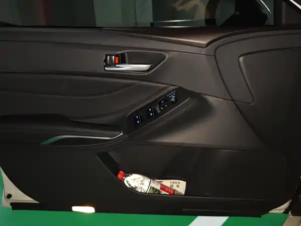 Toyota Avalon 2021