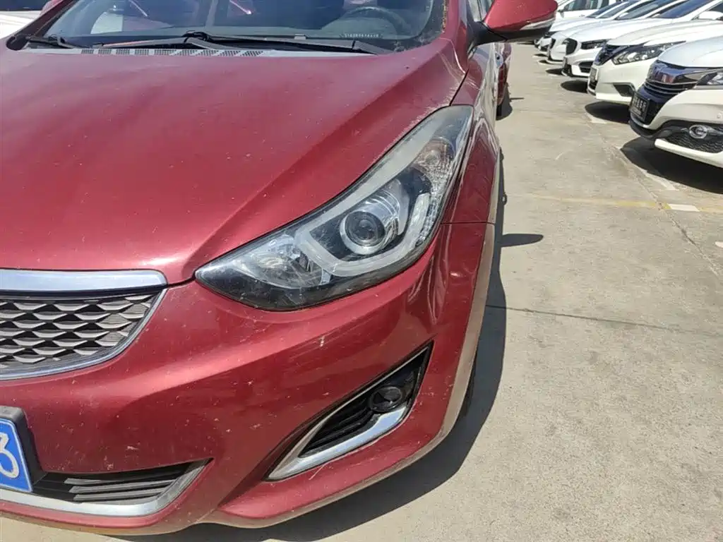 Hyundai Elantra Langdong 2016 — фото 24