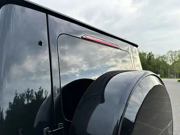 Mercedes-Benz G-Class 2011