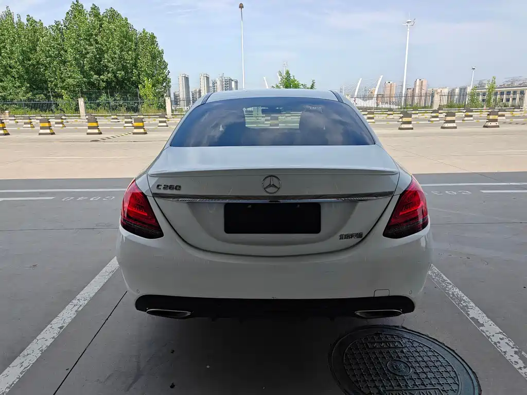 Mercedes-Benz C-Class 2019