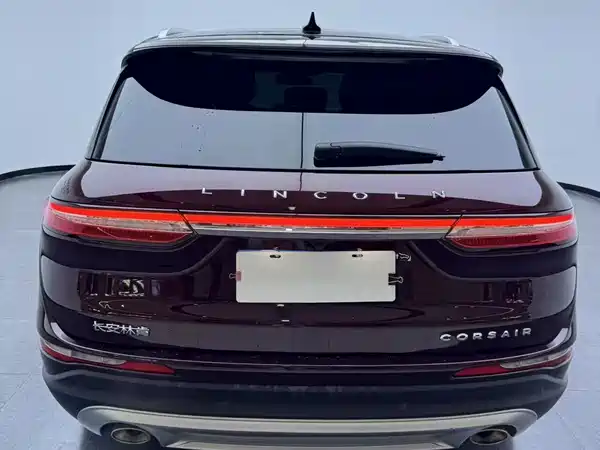Lincoln Corsair 2021