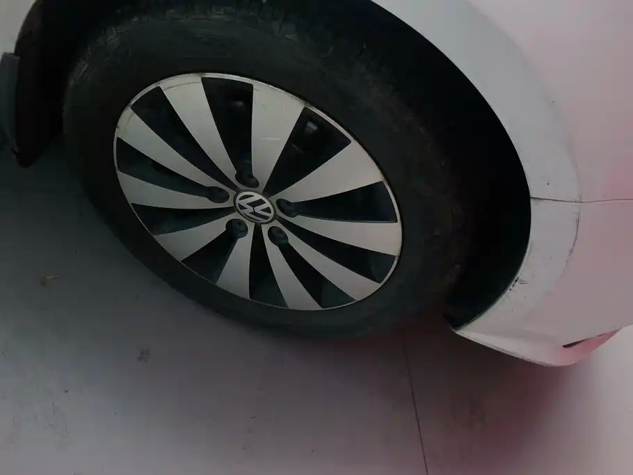Volkswagen Sagitar 2019