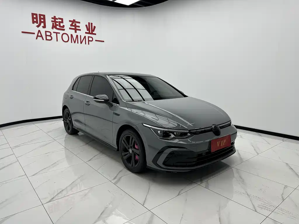 Volkswagen Golf 2023