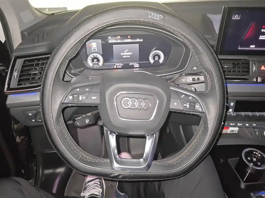 Audi Q5L 2023 — фото 15