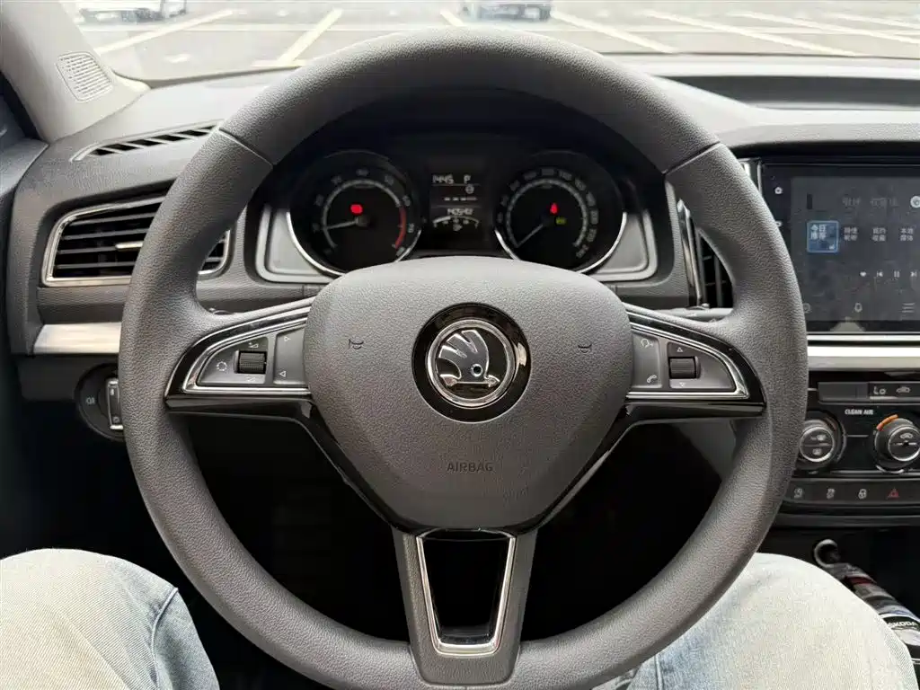 Skoda Kamiq 2023 — фото 13