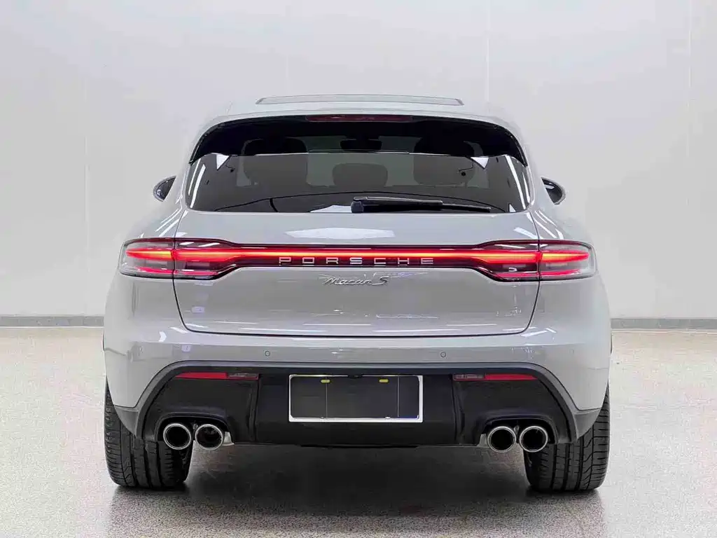 Porsche Macan 2023 — фото 28