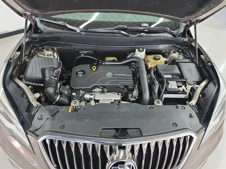 Buick Envision Plus 2016 — фото 10