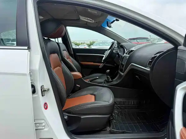 Geely Emgrand 2016